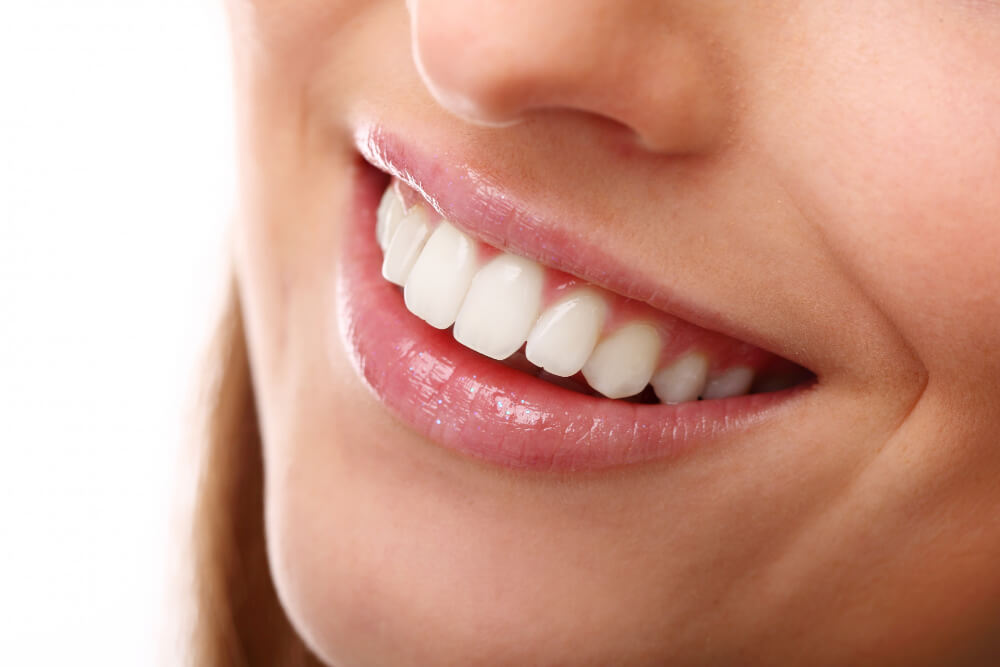 Teeth Whitening: Options, Benefits, and Risks